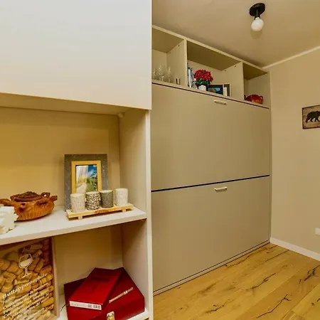 Ampia Terrazza 2min Da Sestriere Apartmán *